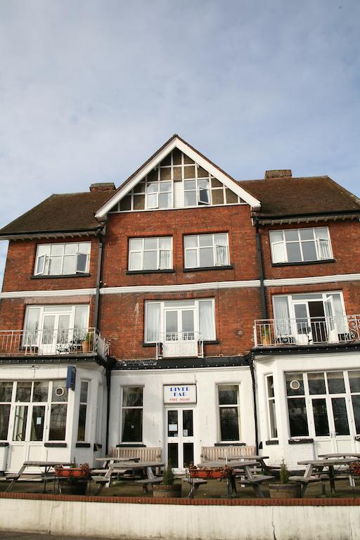 Hotel Uno Thames 3*